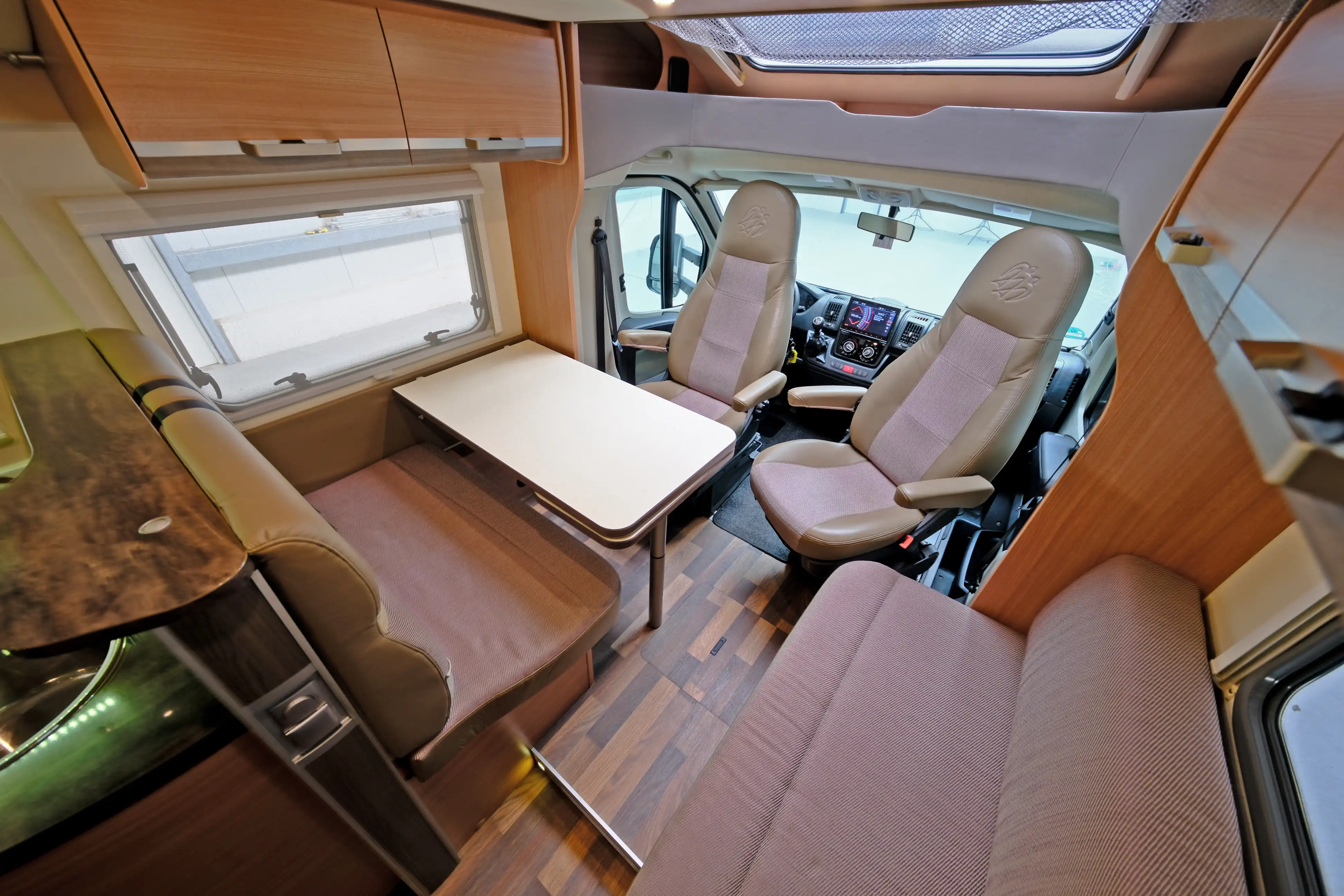 KNAUS Sky Wave 650 MF Celebration25years